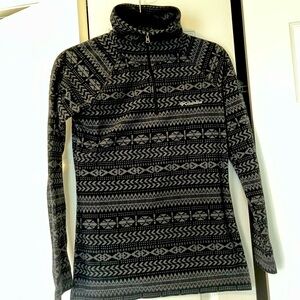 Columbia Black and Gray Patterned Quarter-Zip Pullover